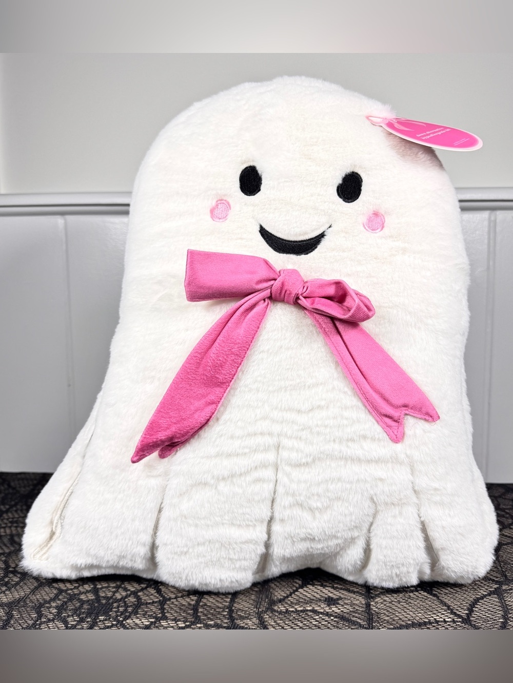 NEW Envogue Ghost with a Pink Bow Halloween Pillow
